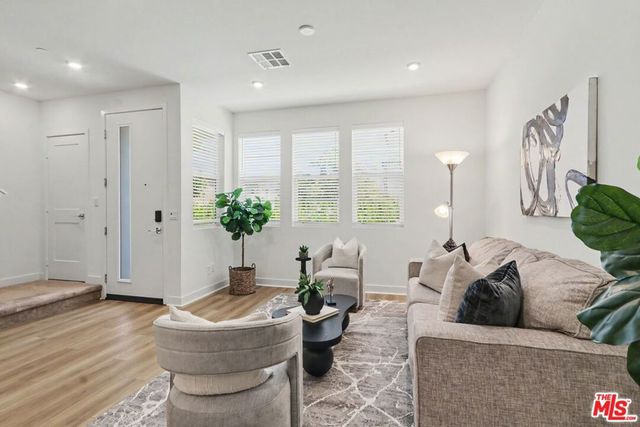 126 Hazel Drive, Rancho Mission Viejo, CA 92694