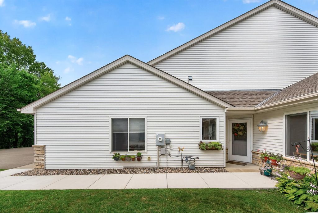 8992 Quail Court, Saint Bonifacius, MN 55375 — photo 3