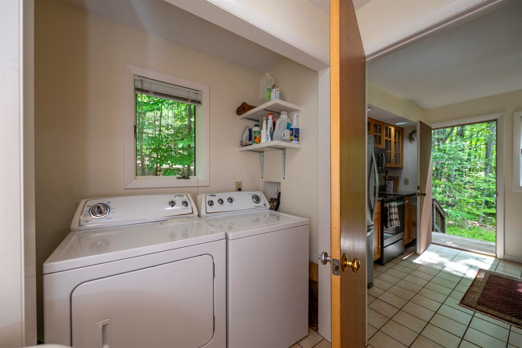 Image 14 of property listing at 1020 Baker Turn, Hartford, VT 05059