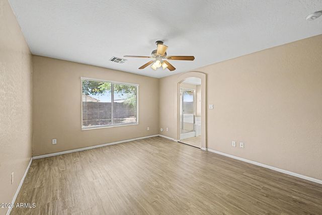 13153 W Mauna Loa Lane, Surprise, AZ 85379