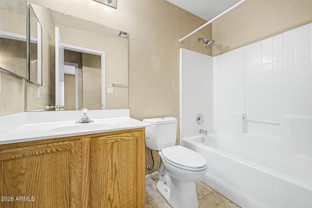 13153 W Mauna Loa Lane, Surprise, AZ 85379