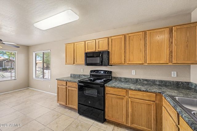 13153 W Mauna Loa Lane, Surprise, AZ 85379
