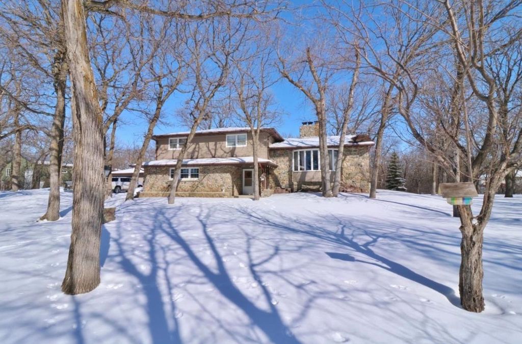 7851 45th St. NE, Devils Lake, ND 58301