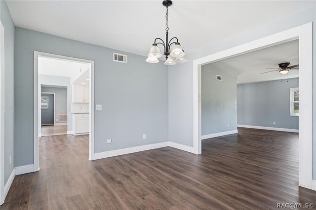 7525 E Applewood Drive, Inverness, FL 34450