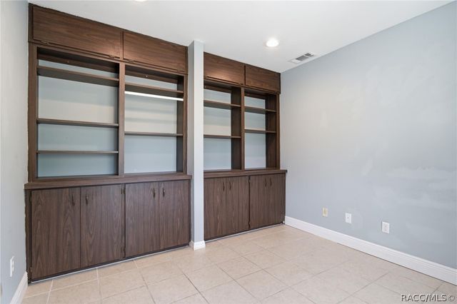 7525 E Applewood Drive, Inverness, FL 34450