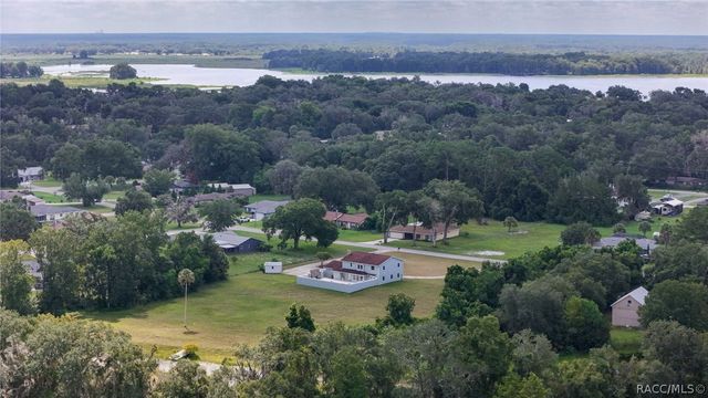 7525 E Applewood Drive, Inverness, FL 34450