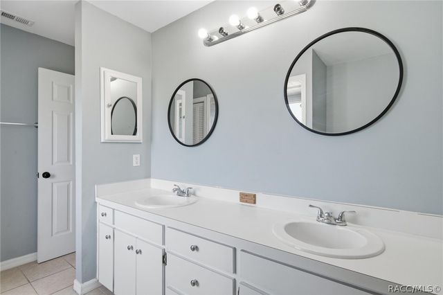 7525 E Applewood Drive, Inverness, FL 34450