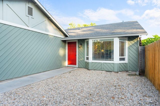 6963 W Belhaven Dr, Boise, ID 83714