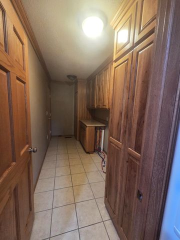 1004 N 11th Avenue, Ozark, MO 65721