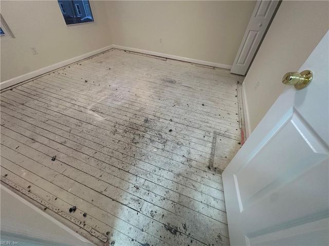 422 Homestead AVE, Hampton, VA 23661