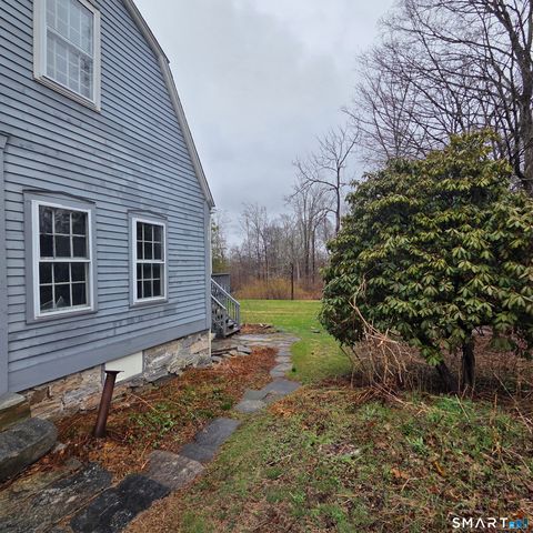 26 Plains Road, Windham, CT 06280