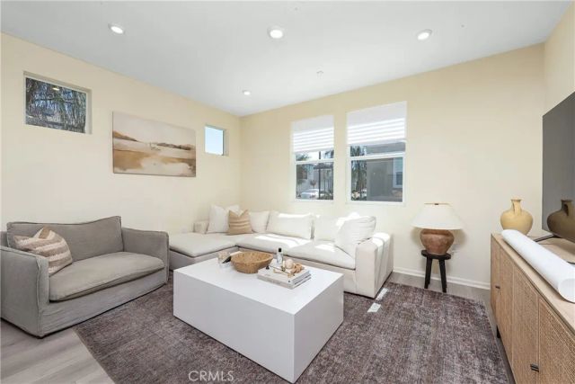 260 Summerville LN, Palmdale, CA 93551