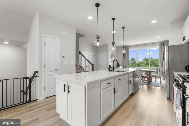 1039 HIGH POINT TRL, Laurel, MD 20707