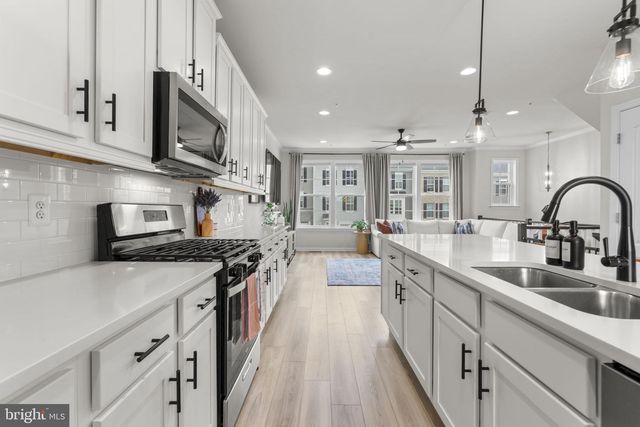 1039 HIGH POINT TRL, Laurel, MD 20707