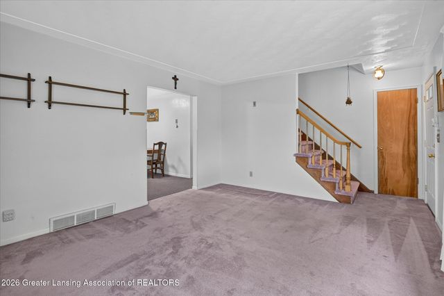 7096 N Hartel Road, Potterville, MI 48876