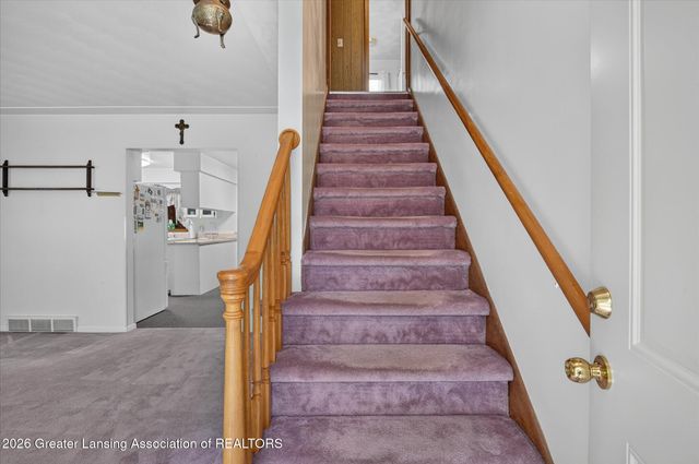 7096 N Hartel Road, Potterville, MI 48876
