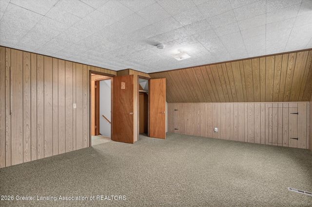 7096 N Hartel Road, Potterville, MI 48876