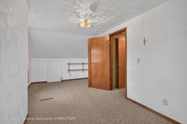 7096 N Hartel Road, Potterville, MI 48876