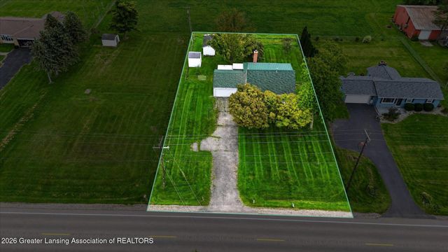 7096 N Hartel Road, Potterville, MI 48876