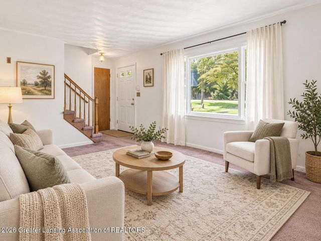 7096 N Hartel Road, Potterville, MI 48876