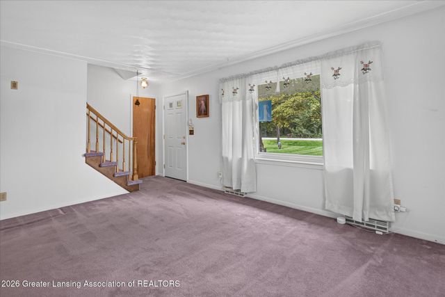 7096 N Hartel Road, Potterville, MI 48876