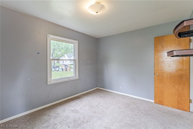 106 E Dresden Avenue, Akron, OH 44301