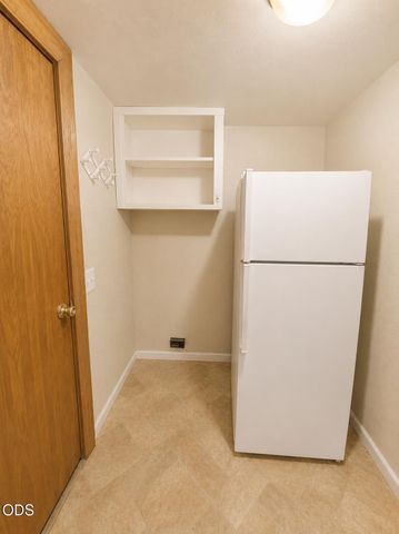 52859 Day Road, La Pine, OR 97739