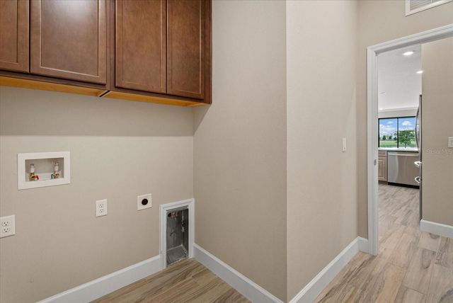 4255 POND BROOK COURT, Bradenton, FL 34211