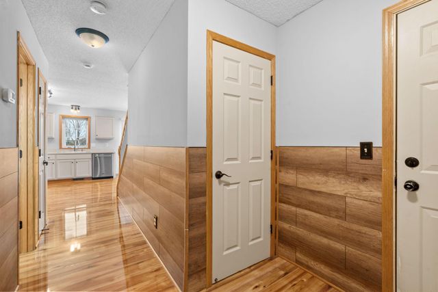 10978 178th Avenue NW, Elk River, MN 55330