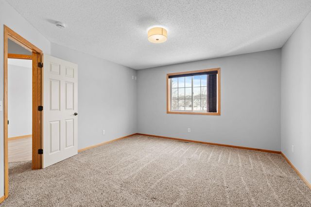 10978 178th Avenue NW, Elk River, MN 55330