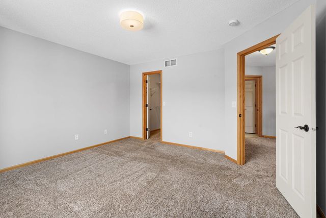 10978 178th Avenue NW, Elk River, MN 55330