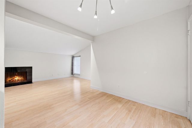12824 Midway Road 2136, Dallas, TX 75244