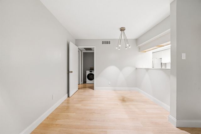 12824 Midway Road 2136, Dallas, TX 75244