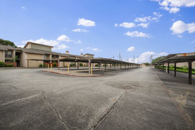 12824 Midway Road 2136, Dallas, TX 75244