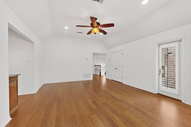 1180 Emerald Sound Boulevard, Oak Point, TX 75068