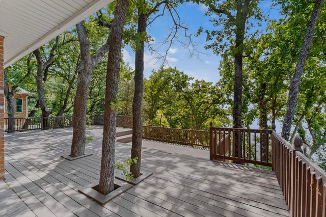 1180 Emerald Sound Boulevard, Oak Point, TX 75068