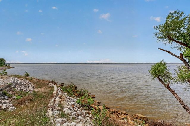 1180 Emerald Sound Boulevard, Oak Point, TX 75068
