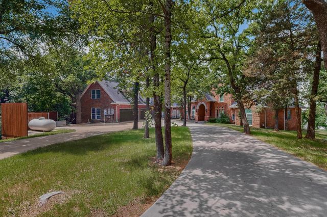 1180 Emerald Sound Boulevard, Oak Point, TX 75068