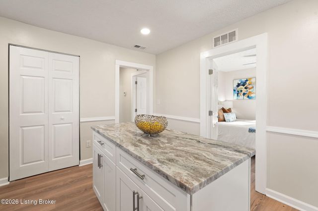 5316 Guest Ave, Louisville, KY 40213