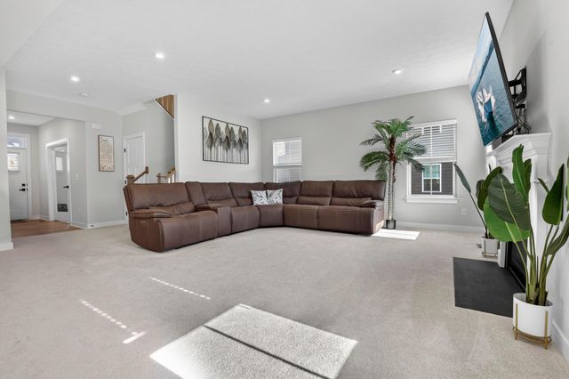 1453 Cypress Point Drive, Sunbury, OH 43074