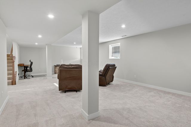 1453 Cypress Point Drive, Sunbury, OH 43074
