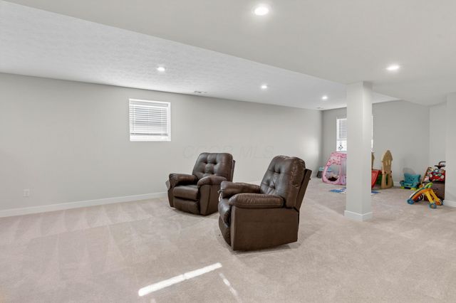 1453 Cypress Point Drive, Sunbury, OH 43074
