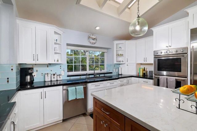 13318 Bronco Way, Poway, CA 92064