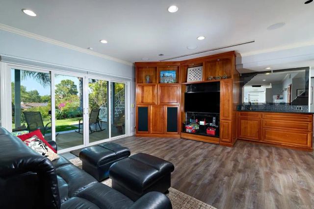 13318 Bronco Way, Poway, CA 92064
