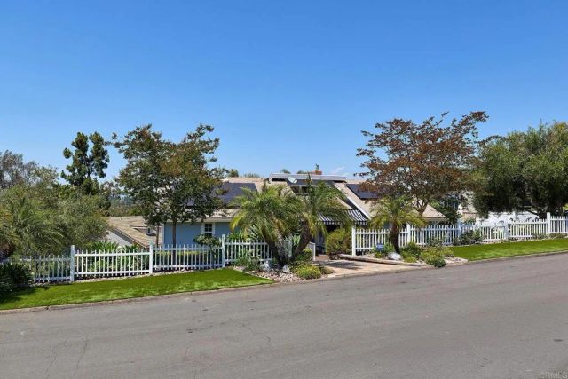 13318 Bronco Way, Poway, CA 92064