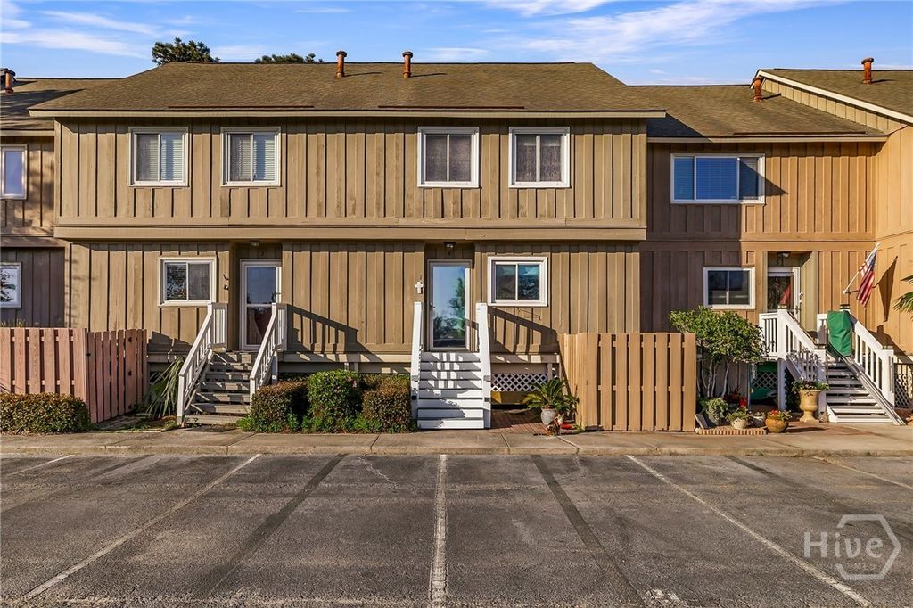 12502 Apache Avenue 4, Savannah, GA 31419