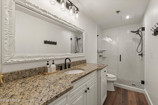50 Yacht Cove Dr Apt 220, Hilton Head Island, SC 29928