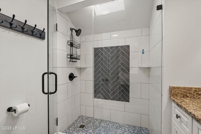 50 Yacht Cove Dr Apt 220, Hilton Head Island, SC 29928