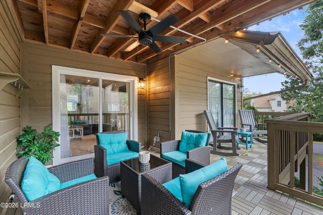 50 Yacht Cove Dr Apt 220, Hilton Head Island, SC 29928