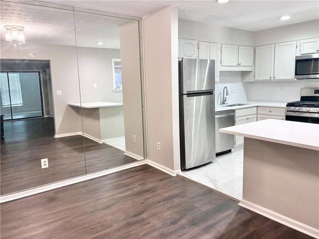 701 Parkaire Crossing, Marietta, GA 30068